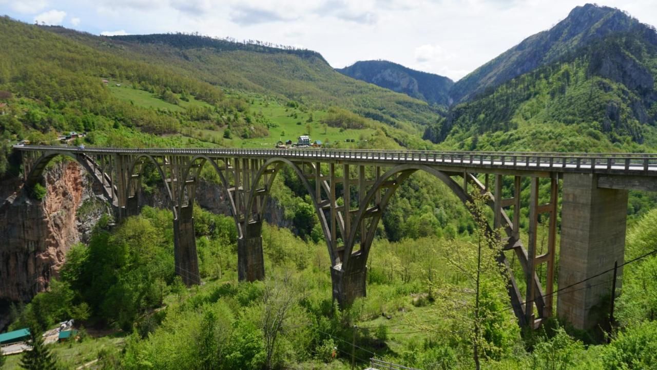 Фермерские дома Eco Camp Drno Brdo Kosanica-38